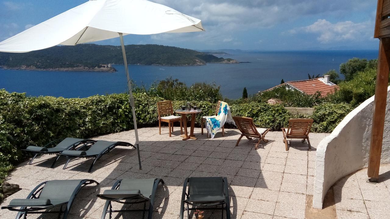 Aparthotel La Coccinelle Île du Levant Zewnętrze zdjęcie